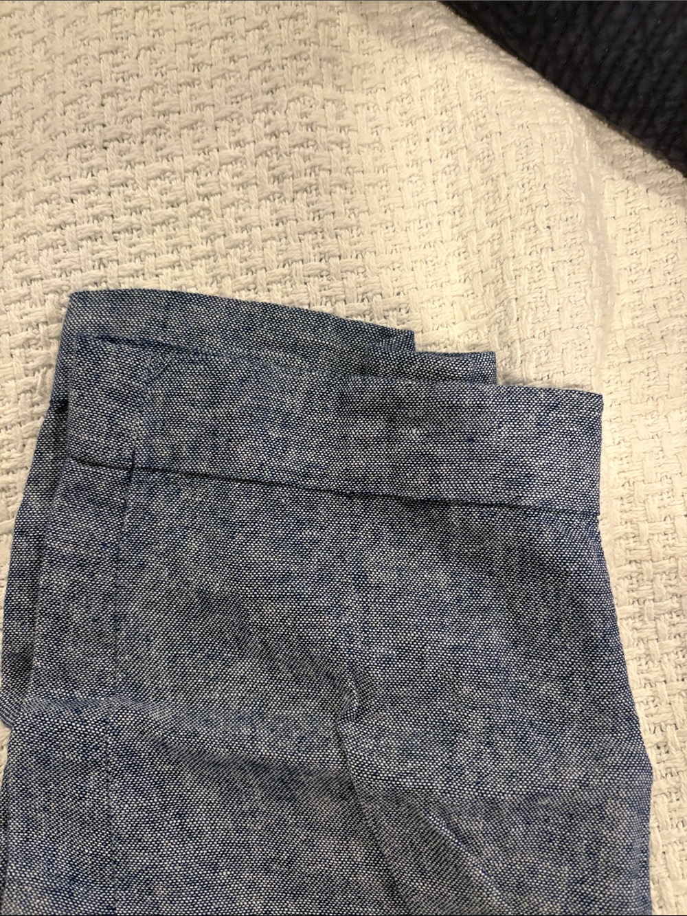 Old Navy Blue Cropped Drawstring Jogger Pants - Picture 3 of 4